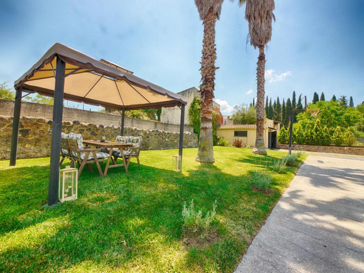 Cozy Family Friendly Apartment With Large Garden Close To Beaches - Dirella Kynopiastai Bagian luar foto