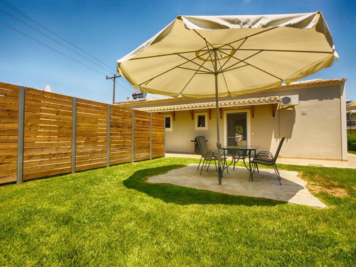 Cozy Family Friendly Apartment With Large Garden Close To Beaches - Dirella Kynopiastai Bagian luar foto